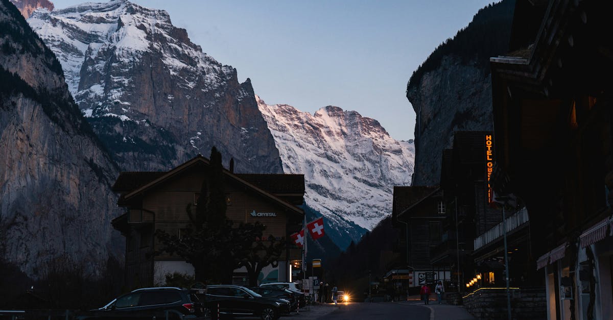 découvrez nos chalets confortables et chaleureux, idéals pour des escapades en pleine nature. profitez d'un séjour paisible entre amis ou en famille, avec toutes les commodités nécessaires pour une expérience inoubliable.
