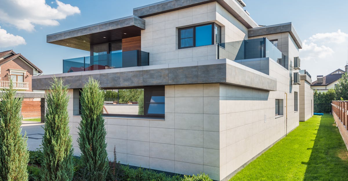 A successful real estate investment relies on an in-depth analysis of the target neighborhood. Quantitative data, combined with qualitative observations, provides a comprehensive view essential for selecting a strategic location. Investors can rely on several reliable tools and information sources to conduct a detailed study.