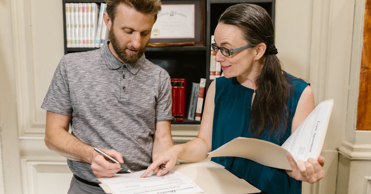 découvrez nos conseils essentiels pour réussir votre négociation de bail. apprenez à établir des conditions avantageuses pour votre location, à comprendre vos droits et obligations, et à maximiser vos chances d'obtenir un contrat qui vous convient.