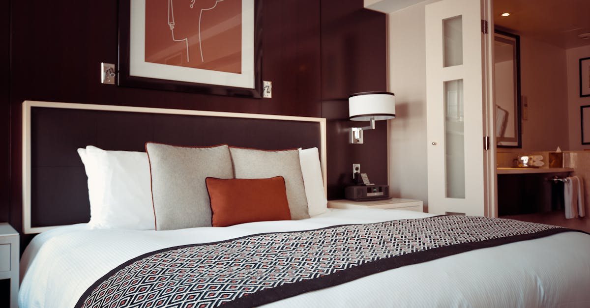 découvrez notre large sélection de linge de lit : draps, housses de couette, taies d’oreiller et couvertures. offrez-vous un confort optimal et une touche d’élégance pour sublimer votre chambre.