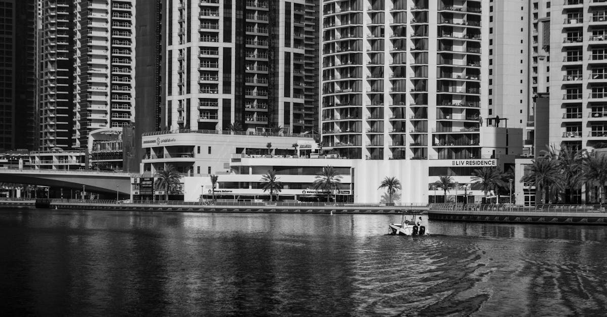 découvrez le marché immobilier de dubai : achats, ventes, locations d'appartements et villas de luxe. investissez dans l’immobilier à dubai et profitez d’opportunités exceptionnelles en 2024.