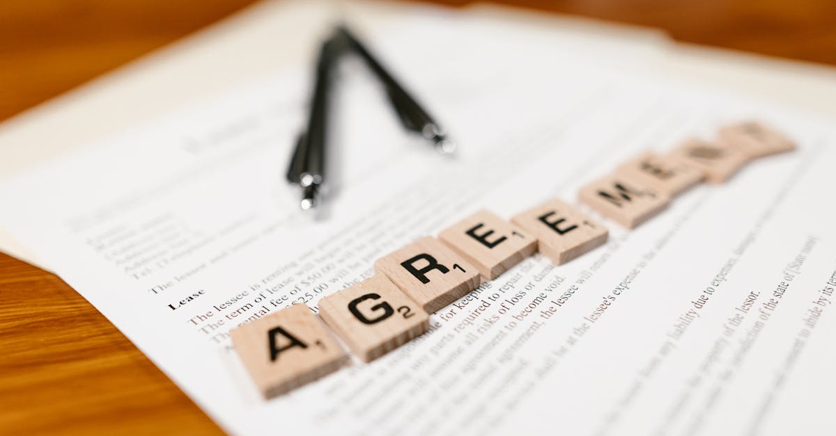 The specific features of the accommodation or rental may require specific clauses. For example, the presence of pets, shared accommodation, or subletting require specific provisions specifying the rights and responsibilities of each party.