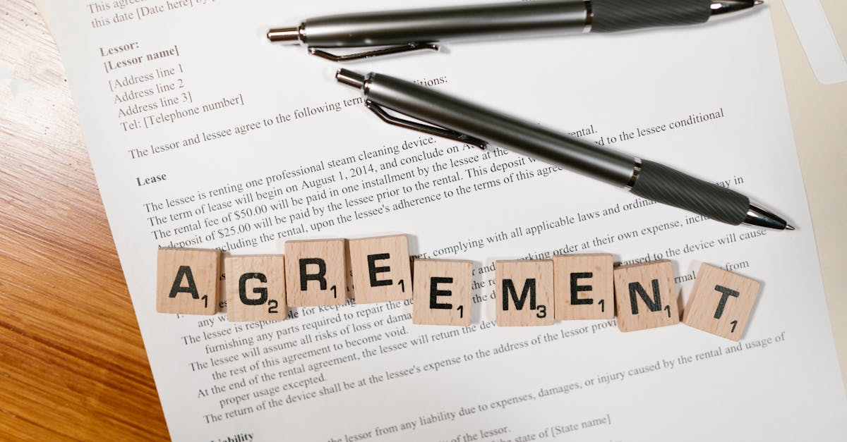 découvrez les clauses clés d’un bail: loyers, charges, dépôt de garantie, entretien, résiliation, renouvellement. conseils pour négocier et éviter les litiges.