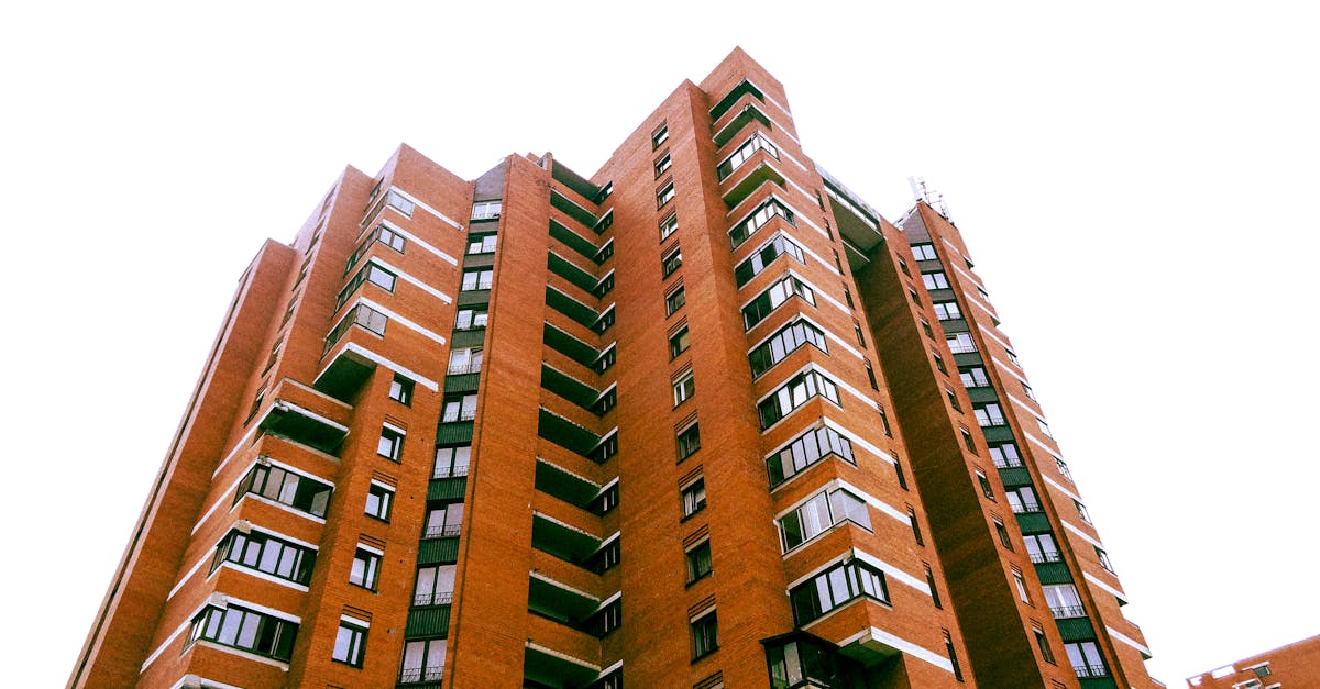 découvrez les clés de l'investissement immobilier : conseils pratiques, stratégies de rentabilité et astuces pour réussir vos projets immobiliers. maximisez votre patrimoine grâce à notre guide complet en toute sécurité.